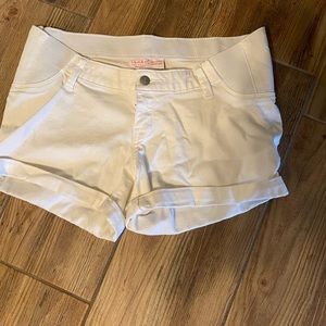 Maternity shorts